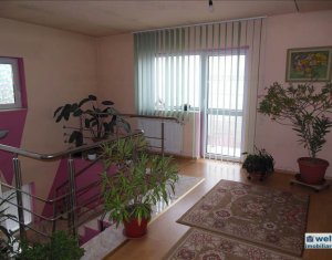 Maison 5 chambres à vendre dans Cluj-napoca, zone Europa