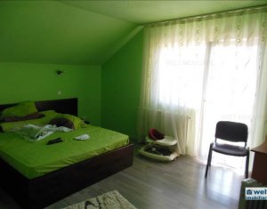 Maison 5 chambres à vendre dans Floresti