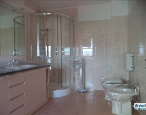Appartement 3 chambres à vendre dans Floresti