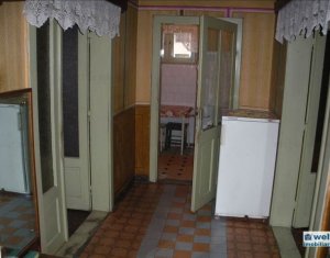 Maison 4 chambres à vendre dans Gilau