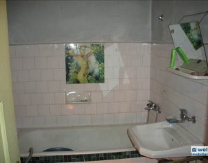 Maison 4 chambres à vendre dans Gilau