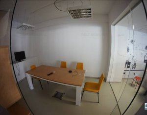 Espace Commercial à vendre dans Cluj-napoca, zone Centru