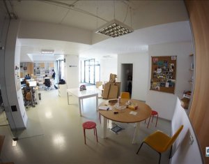 Espace Commercial à vendre dans Cluj-napoca, zone Centru