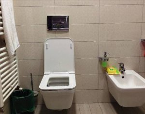 Appartement 3 chambres à louer dans Cluj-napoca, zone Plopilor