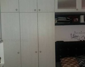 Appartement 3 chambres à vendre dans Floresti