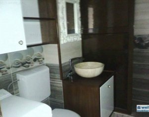 Appartement 3 chambres à vendre dans Floresti