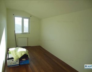 Appartement 5 chambres à vendre dans Floresti