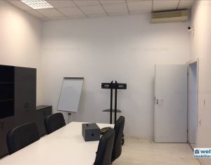 Bureau à louer dans Cluj-napoca, zone Centru