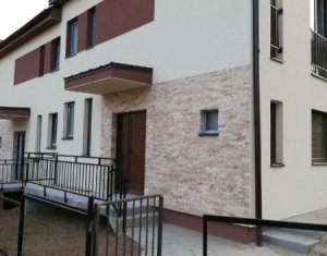 Maison 4 chambres à vendre dans Cluj-napoca, zone Dambul Rotund