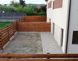 Maison 4 chambres à vendre dans Cluj-napoca, zone Dambul Rotund
