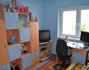 Appartement 3 chambres à vendre dans Cluj-napoca, zone Marasti