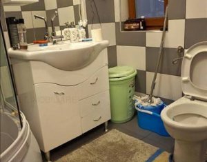 Maison 5 chambres à louer dans Floresti