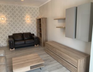 Appartement 3 chambres à louer dans Cluj-napoca, zone Centru