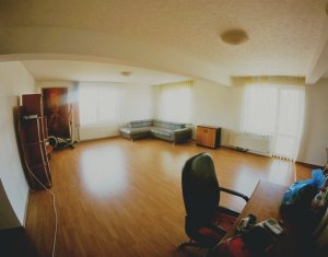 Appartement 4 chambres à vendre dans Cluj-napoca, zone Zorilor