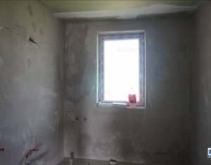 Appartement 3 chambres à vendre dans Cluj-napoca, zone Baciu
