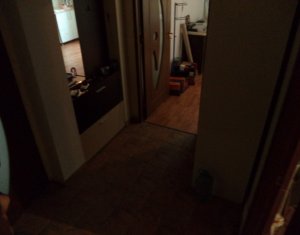 Üzlethelyiség eladó on Floresti