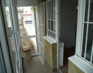 Üzlethelyiség eladó on Floresti