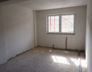 Appartement 3 chambres à vendre dans Floresti