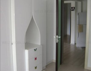 Appartement 3 chambres à vendre dans Cluj-napoca, zone Zorilor