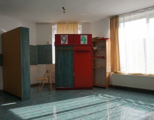 Espace Commercial à vendre, 180m2 dans Floresti