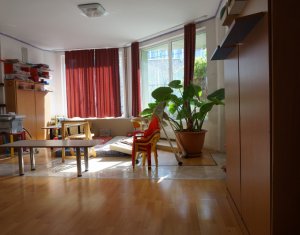 Espace Commercial à vendre dans Floresti
