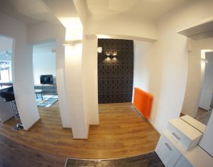Appartement 3 chambres à louer dans Cluj-napoca, zone Zorilor