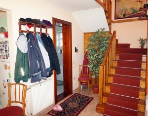 Maison 6 chambres à vendre dans Cluj-napoca, zone Gruia