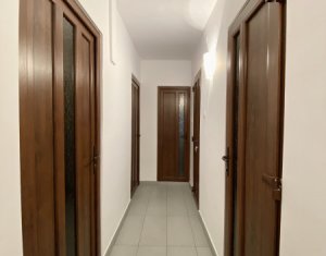 Appartement 3 chambres à louer dans Cluj-napoca, zone Zorilor