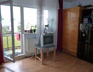 Lakás 4 szobák eladó on Cluj-napoca, Zóna Manastur