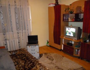 Lakás 4 szobák eladó on Cluj-napoca, Zóna Manastur