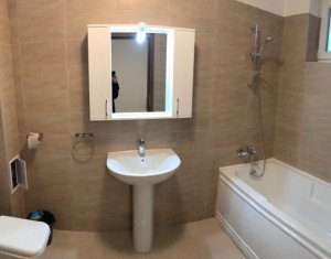 Appartement 3 chambres à louer dans Floresti