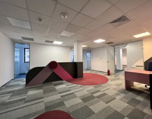 Birouri in Office Building 582mp, calea Dorobantilor - OMV 