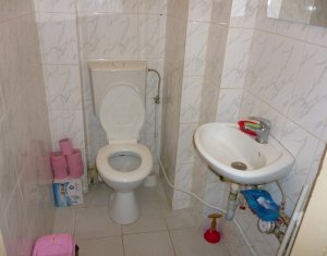 Lakás 4 szobák eladó on Cluj-napoca, Zóna Manastur