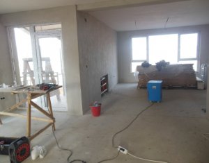 , 155m2 on Floresti