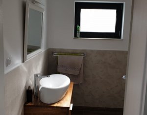 Ház 5 szobák kiadó on Cluj-napoca, Zóna Andrei Muresanu
