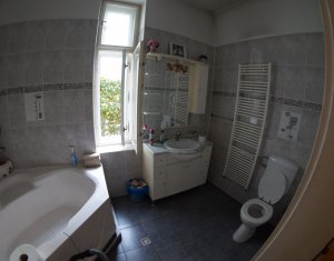Ház 7 szobák kiadó on Cluj-napoca, Zóna Centru