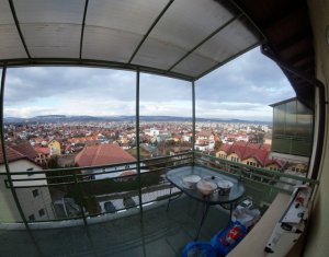 Appartement 4 chambres à vendre dans Cluj-napoca, zone Andrei Muresanu