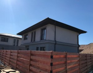 Maison 4 chambres à vendre dans Cluj-napoca, zone Apahida