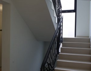 Ház 5 szobák eladó on Cluj-napoca, Zóna Andrei Muresanu