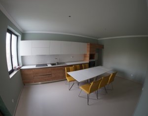 , 200m2 on Cluj-napoca, Zóna Andrei Muresanu