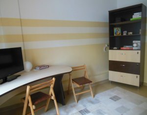 Appartement 3 chambres à louer dans Floresti