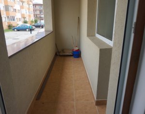 Lakás 3 szobák eladó on Floresti