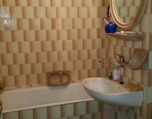 Appartement 3 chambres à vendre dans Cluj-napoca, zone Manastur