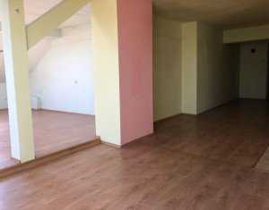 Lakás 4 szobák eladó on Cluj-napoca, Zóna Centru