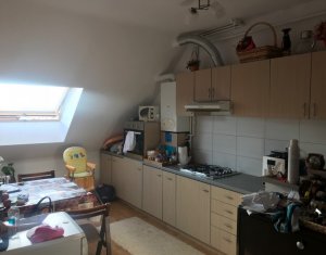 , 80m2 on Floresti
