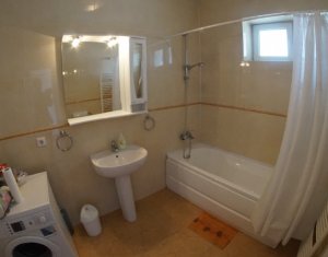 Appartement 4 chambres à vendre dans Cluj-napoca, zone Centru