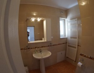 Appartement 4 chambres à vendre dans Cluj-napoca, zone Centru