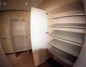 Appartement 3 chambres à louer dans Cluj-napoca, zone Buna Ziua