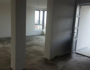 Maison 5 chambres à vendre dans Floresti
