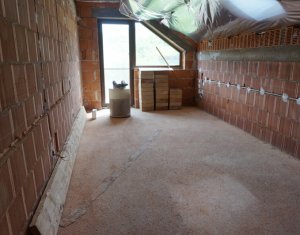 Maison 5 chambres à vendre dans Luna De Sus